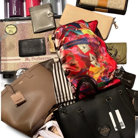 Unlisted Bags For Live Shows - Picture 1 of 5